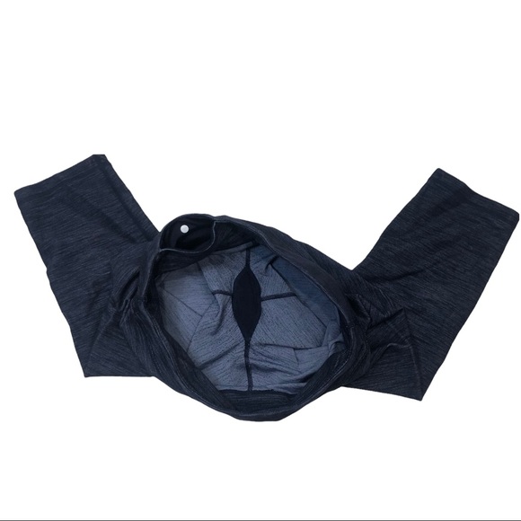 Lululemon Women’s Capri Workout pants size 8 - Picture 5 of 6